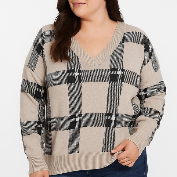 Women’s Max Studio V-Neck Plaid Sweater Plus Size - Picture 1 of 7
